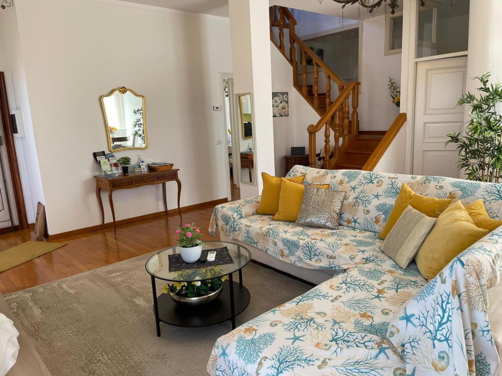 ラヴァーニャ Casa Rivieraヴィラ エクステリア 写真